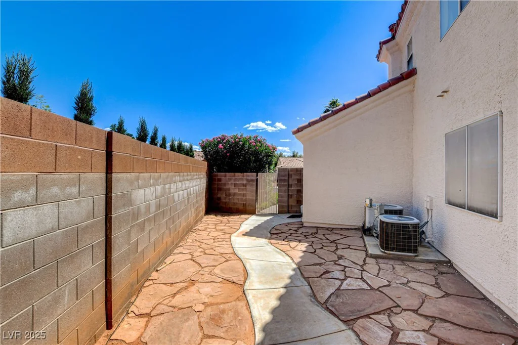 5908 Marbrisas, Las Vegas, NV 89130