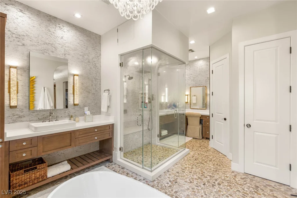 2793 Red Arrow, Las Vegas, NV 89135