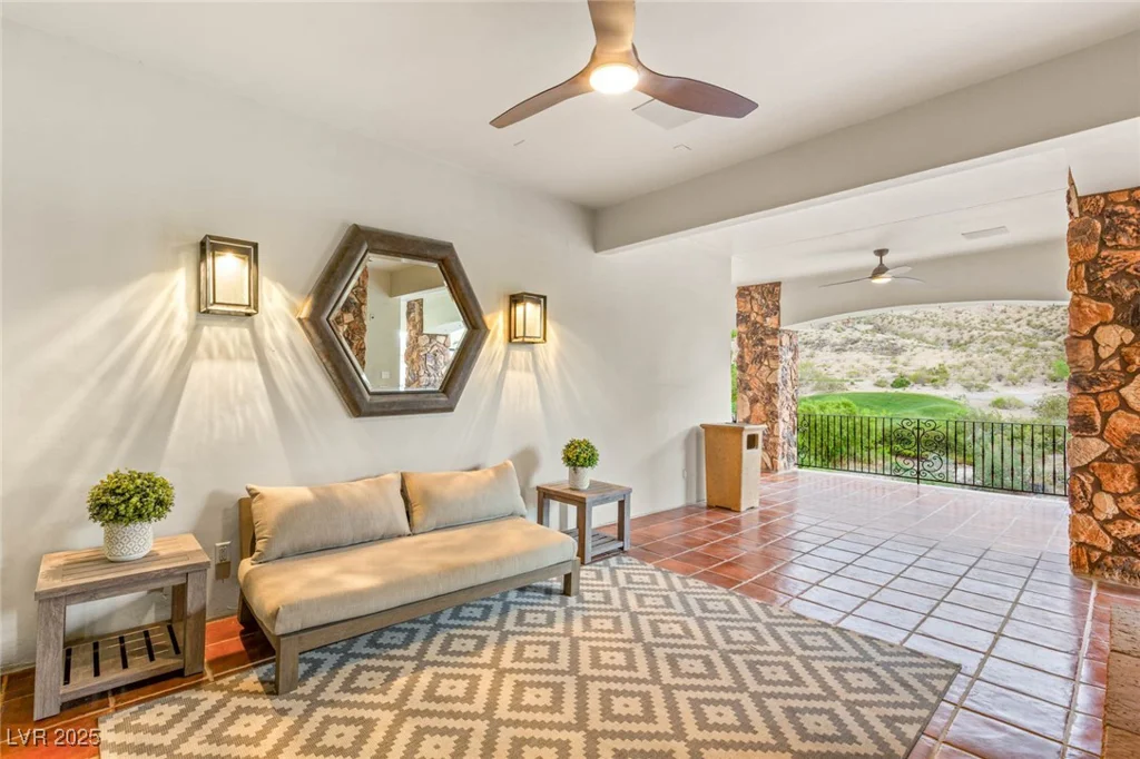 2793 Red Arrow, Las Vegas, NV 89135