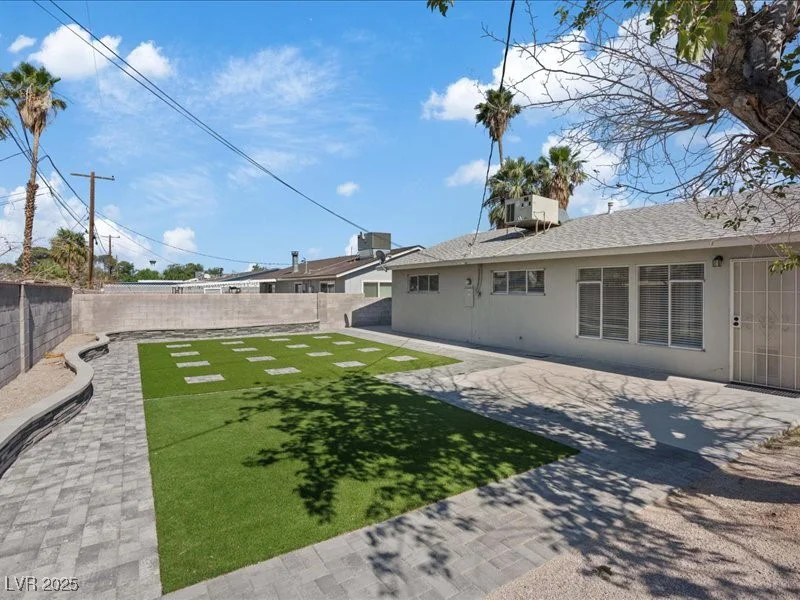 4204 El Jardin, Las Vegas, NV 89102