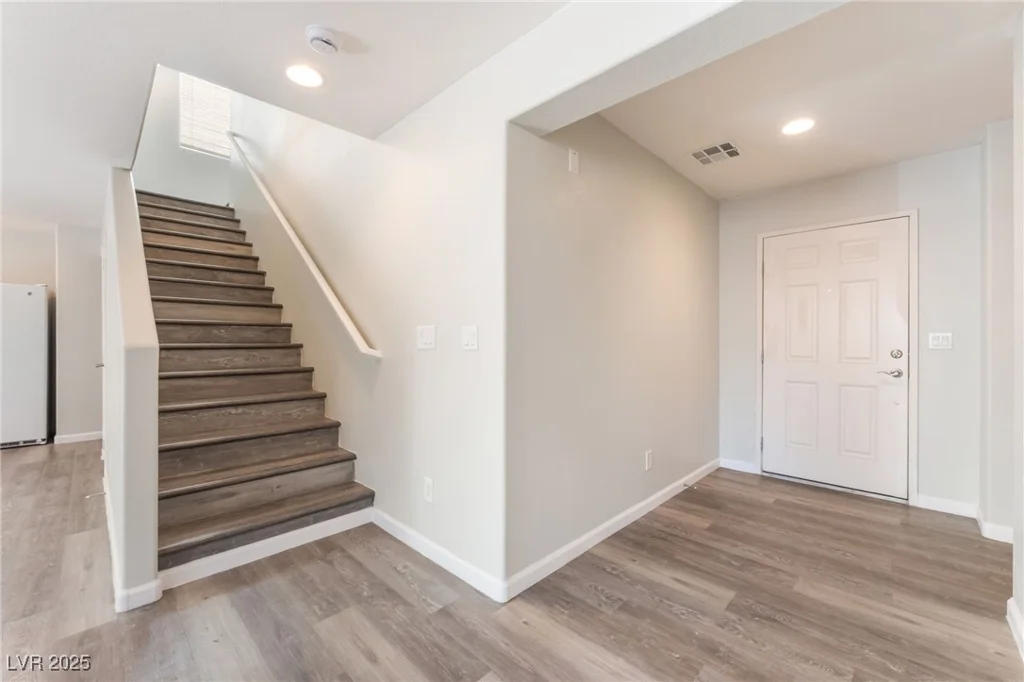 10717 Red Badge, Las Vegas, NV 89166