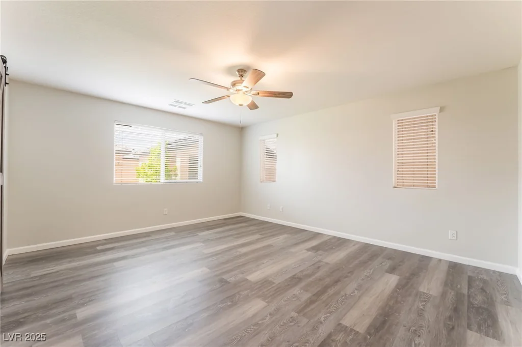 10717 Red Badge, Las Vegas, NV 89166