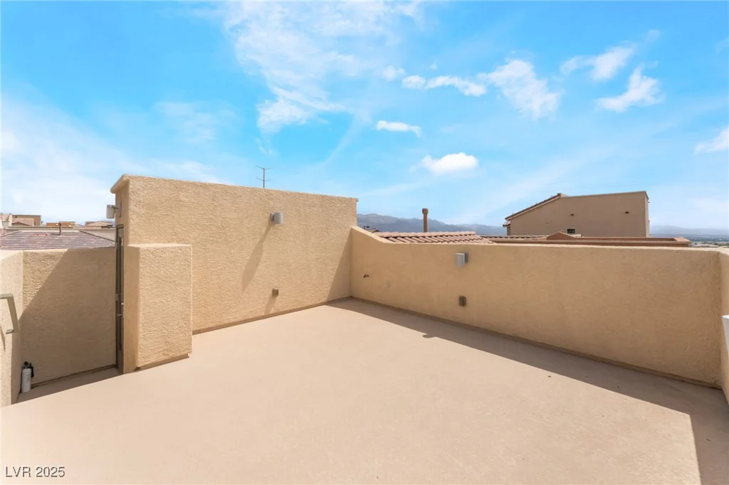 10717 Red Badge, Las Vegas, NV 89166