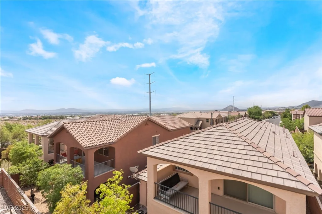 10717 Red Badge, Las Vegas, NV 89166