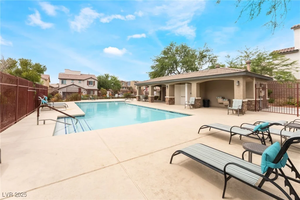 10717 Red Badge, Las Vegas, NV 89166