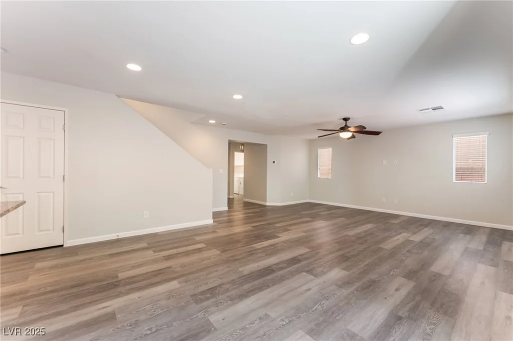 10717 Red Badge, Las Vegas, NV 89166