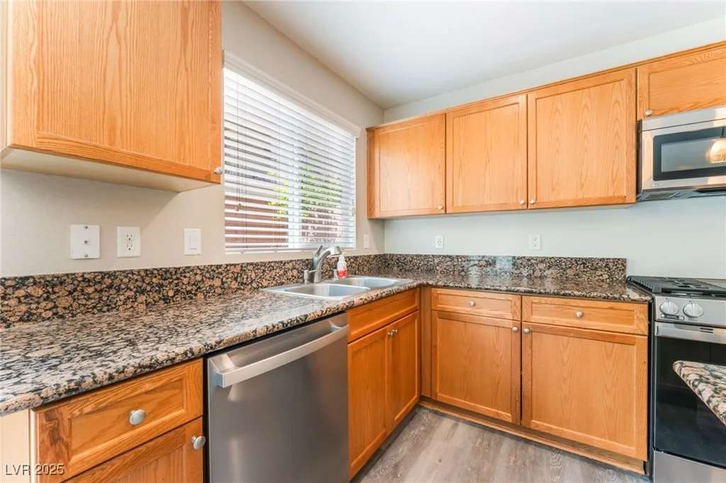 10717 Red Badge, Las Vegas, NV 89166