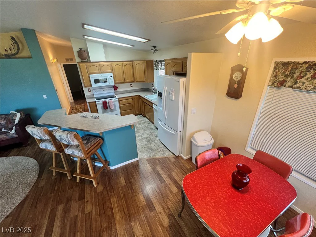 300 Montecito, Pahrump, NV 89048