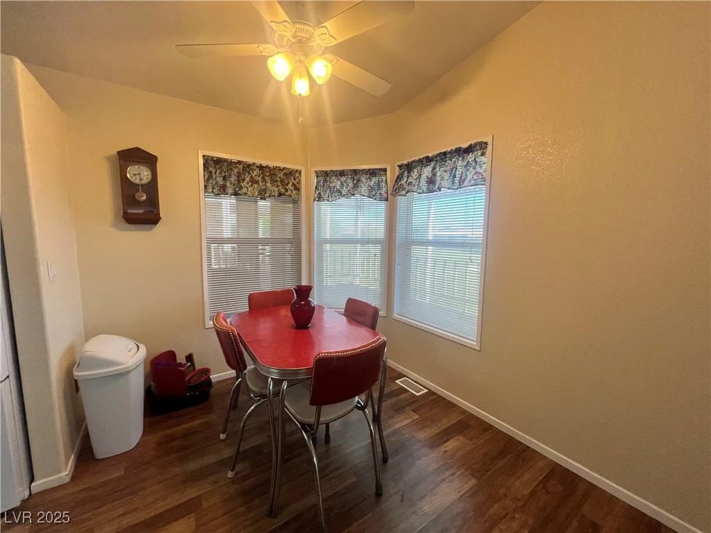 300 Montecito, Pahrump, NV 89048