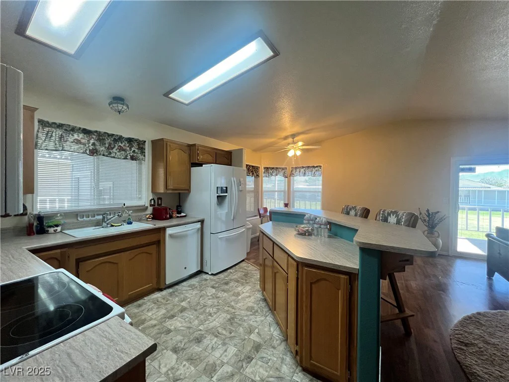 300 Montecito, Pahrump, NV 89048