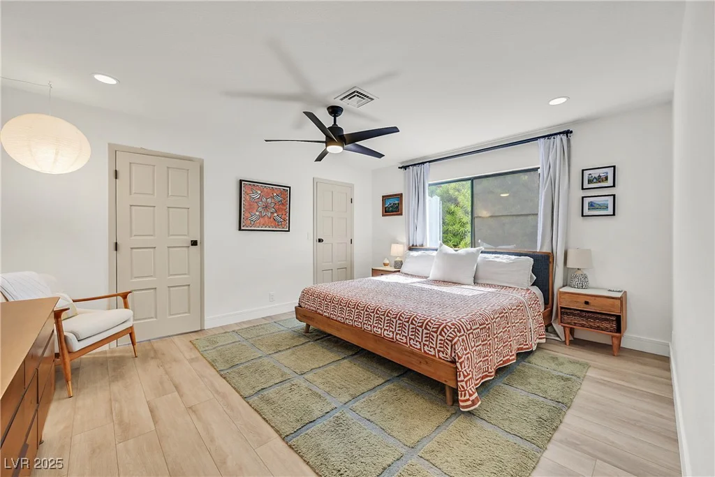 3220 Calle De El Cortez, Las Vegas, NV 89102