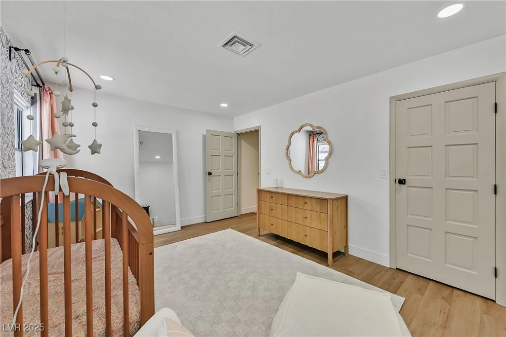 3220 Calle De El Cortez, Las Vegas, NV 89102