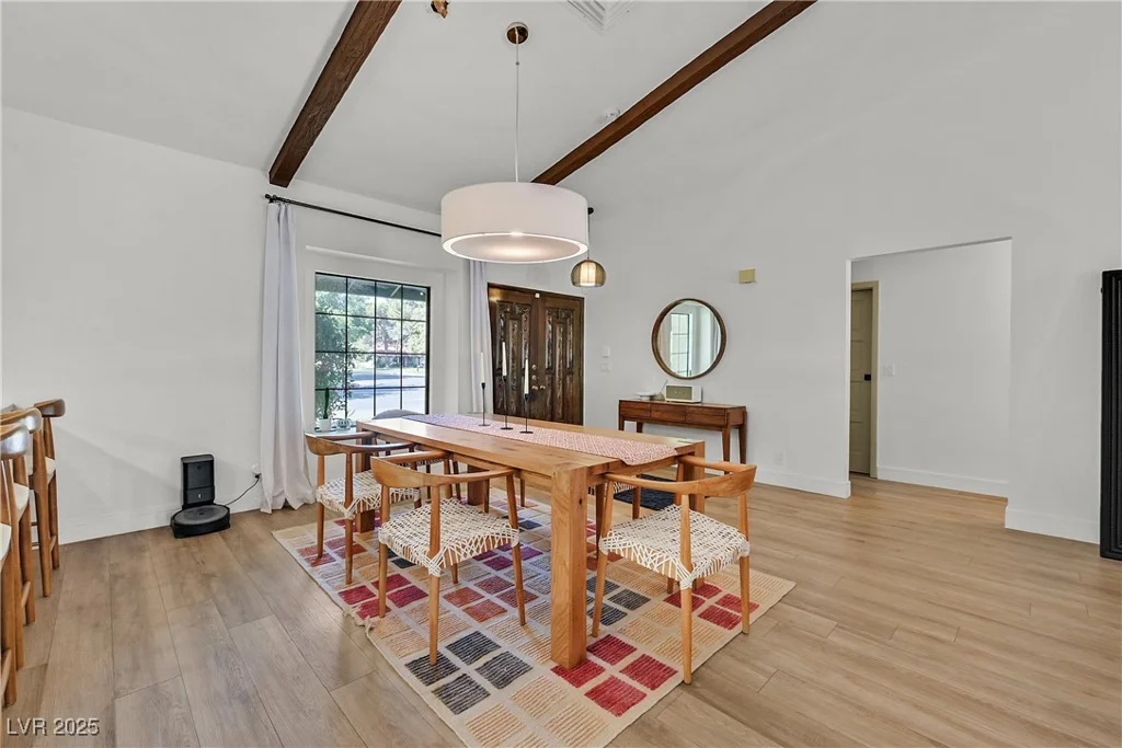 3220 Calle De El Cortez, Las Vegas, NV 89102