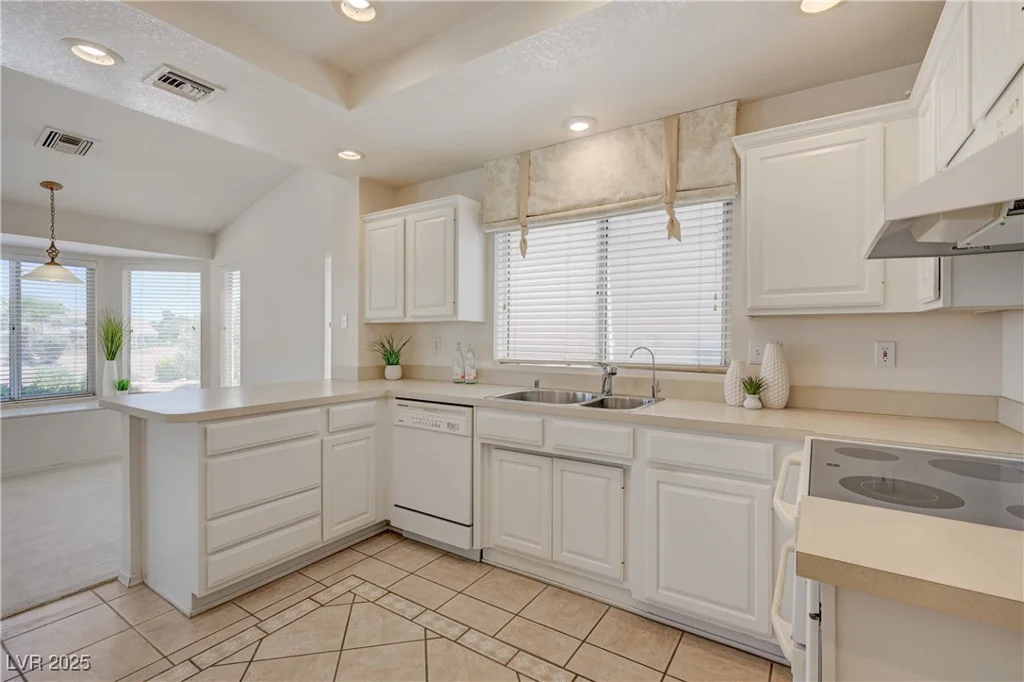 2808 Crown Ridge, Las Vegas, NV 89134