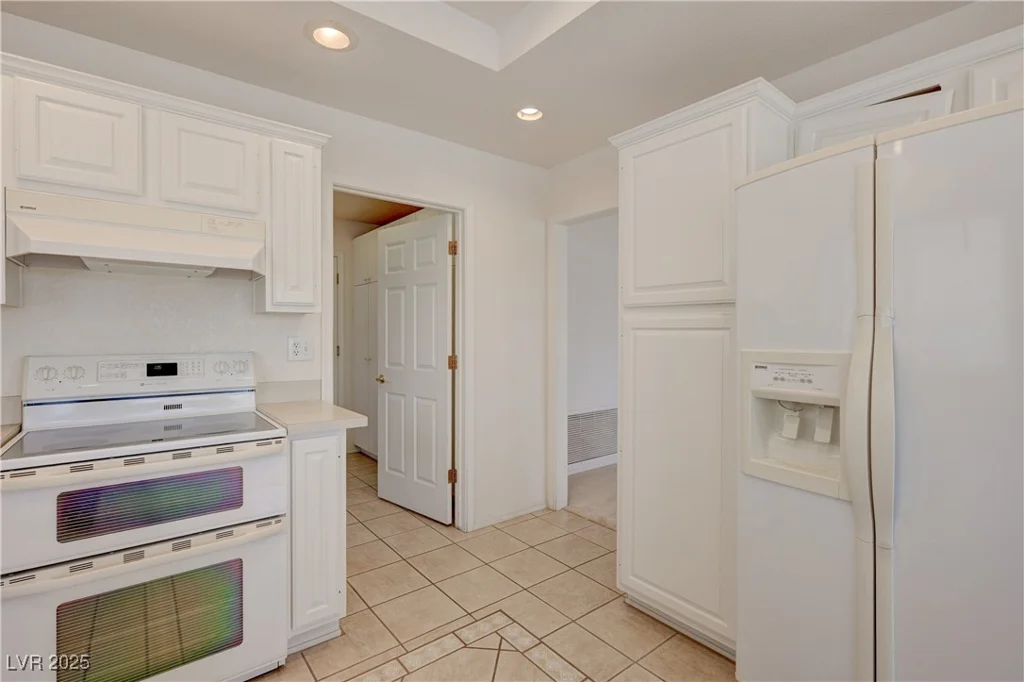 2808 Crown Ridge, Las Vegas, NV 89134