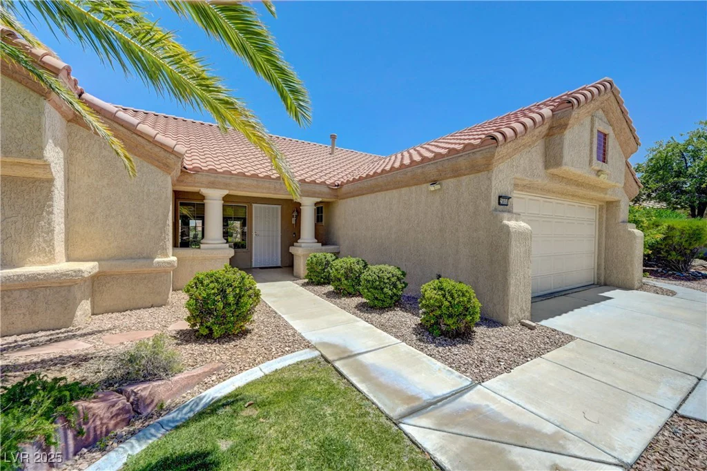 2808 Crown Ridge, Las Vegas, NV 89134