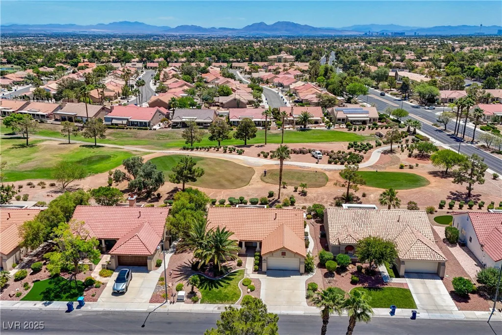 2808 Crown Ridge, Las Vegas, NV 89134