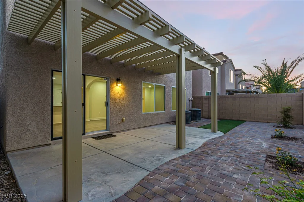 9006 Cedar Door, Las Vegas, NV 89148