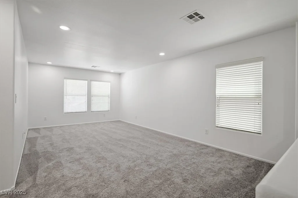 6133 Roseboro, North Las Vegas, NV 89081