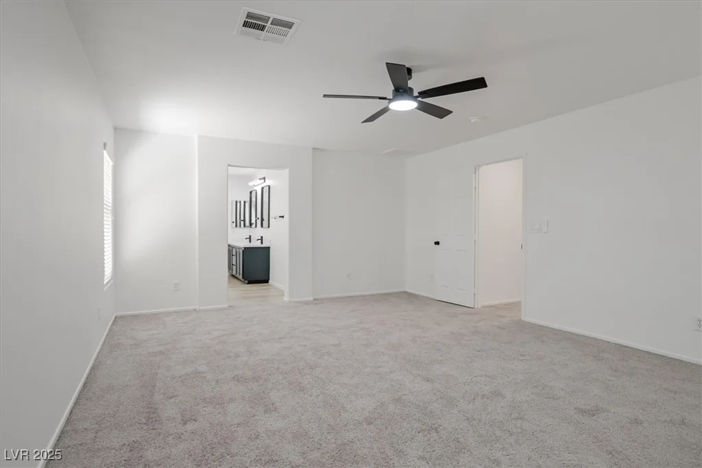 6133 Roseboro, North Las Vegas, NV 89081