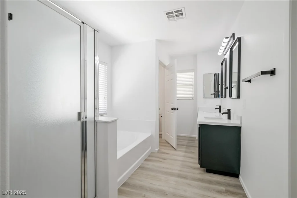 6133 Roseboro, North Las Vegas, NV 89081