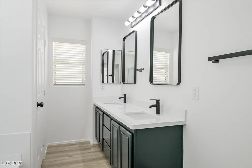 6133 Roseboro, North Las Vegas, NV 89081