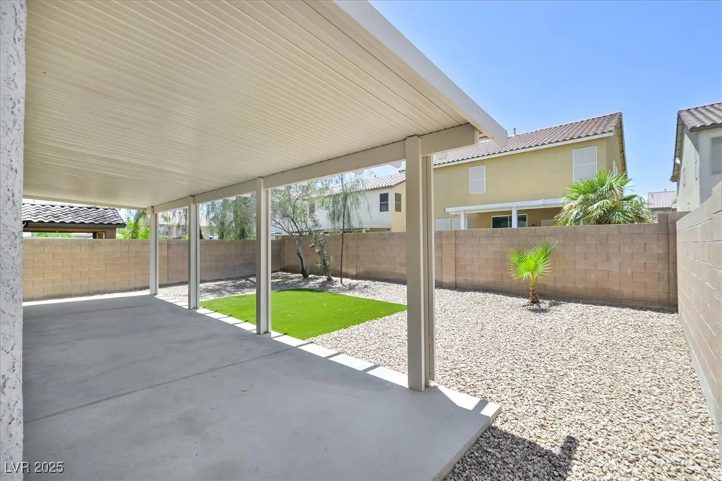 6133 Roseboro, North Las Vegas, NV 89081