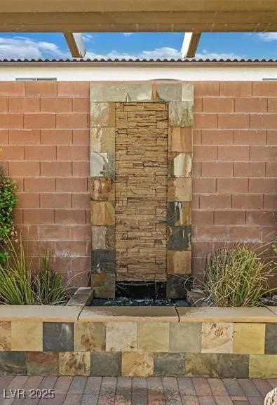 10001 Blairwood, Las Vegas, NV 89178