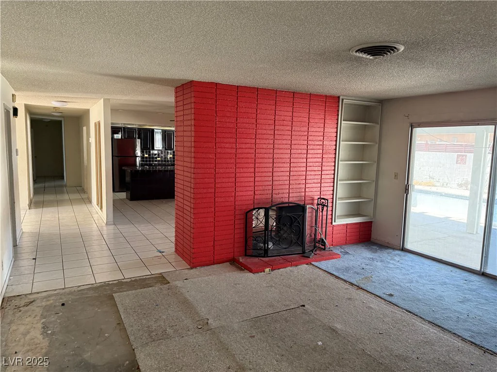 1674 Seneca, Las Vegas, NV 89169