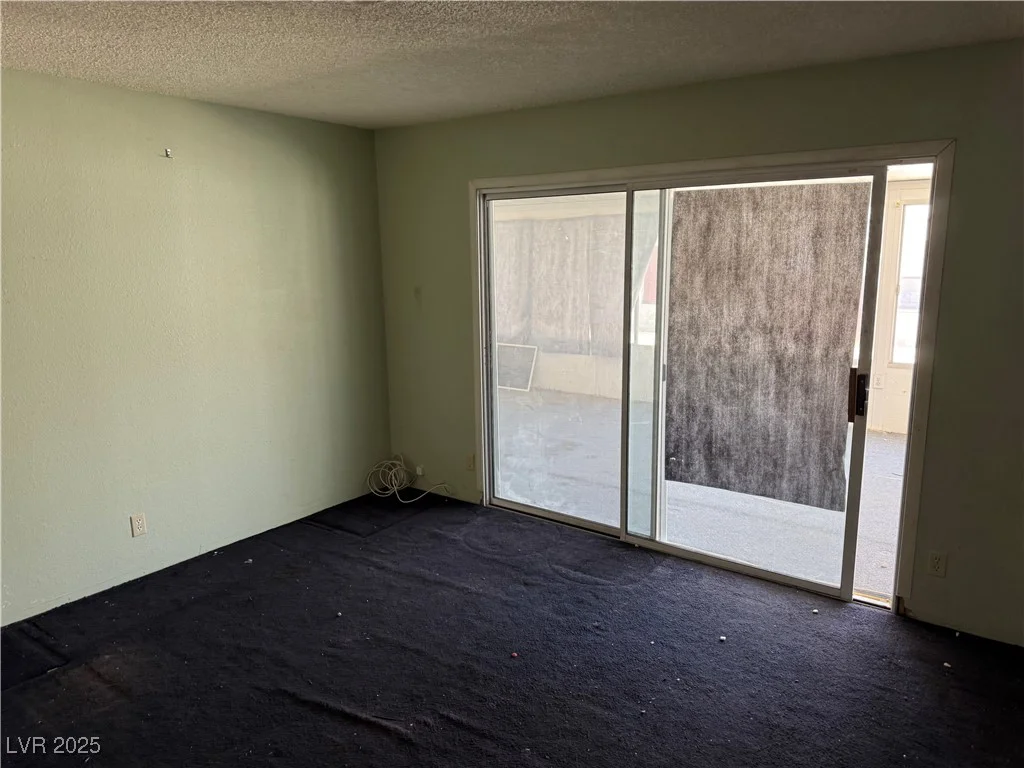 1674 Seneca, Las Vegas, NV 89169