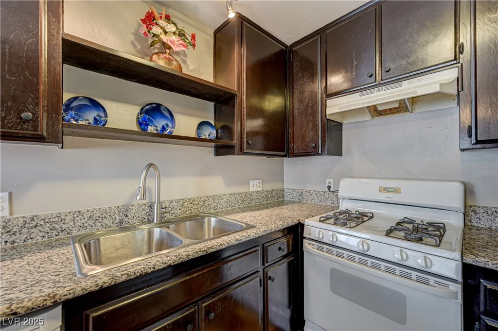 3924 Blackford, Las Vegas, NV 89102