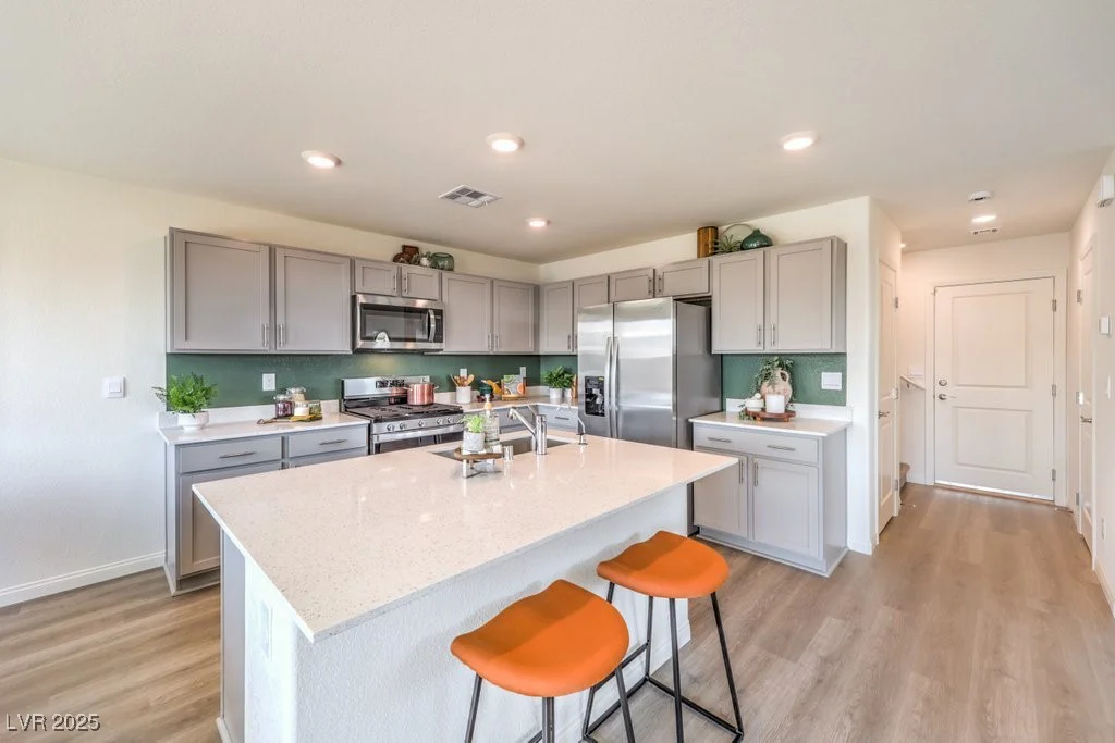 1421 Gable Falls, North Las Vegas, NV 89084