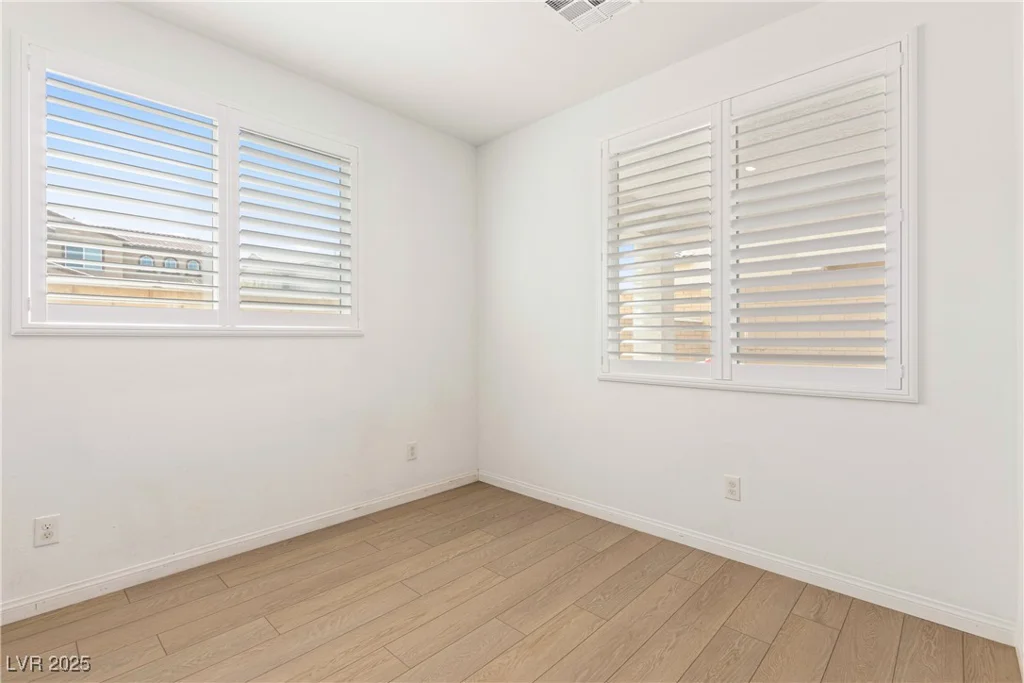 1075 Page Park, Henderson, NV 89011