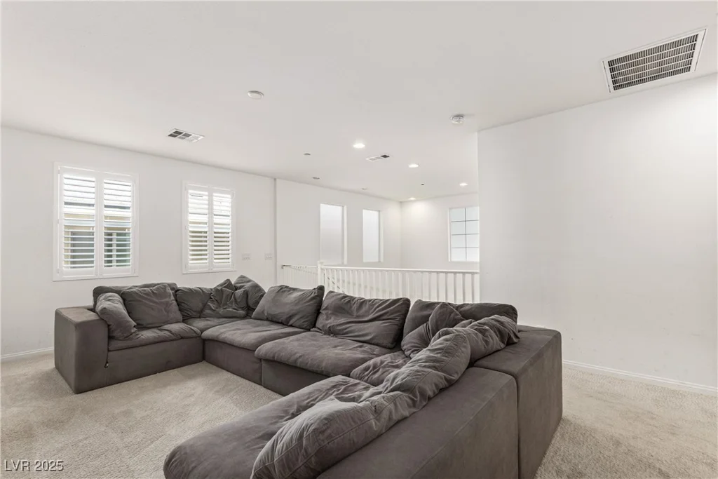1075 Page Park, Henderson, NV 89011