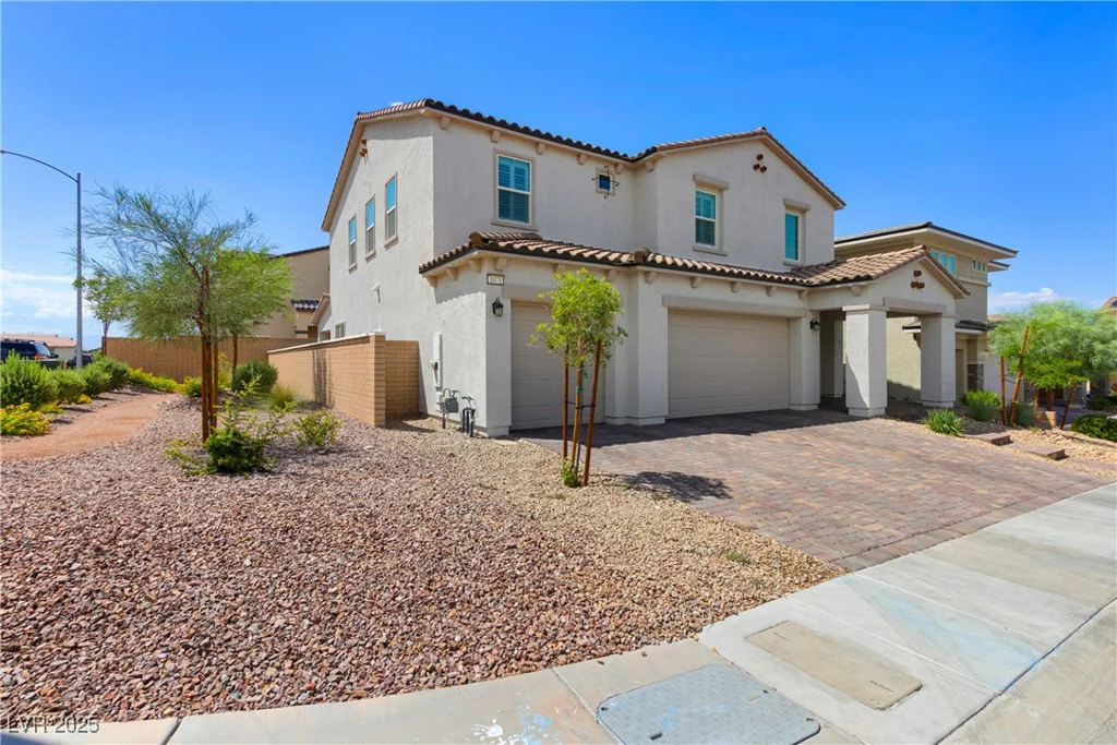 1075 Page Park, Henderson, NV 89011