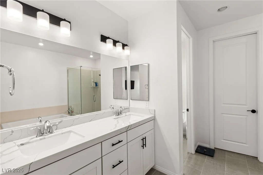 1075 Page Park, Henderson, NV 89011