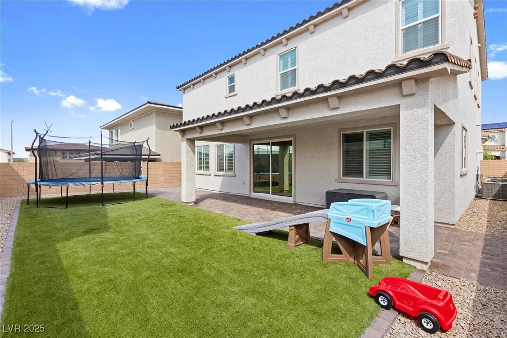 1075 Page Park, Henderson, NV 89011