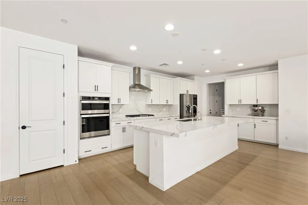 1075 Page Park, Henderson, NV 89011