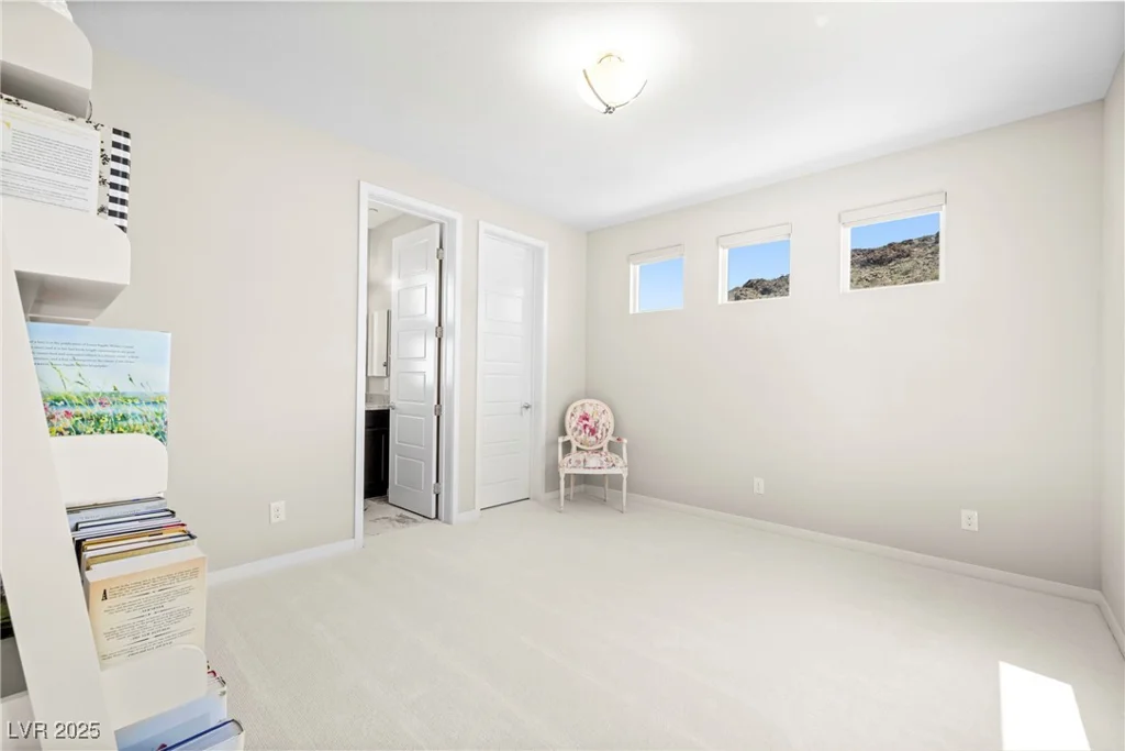 865 Auroras Edge, Henderson, NV 89012