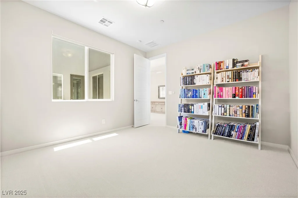 865 Auroras Edge, Henderson, NV 89012