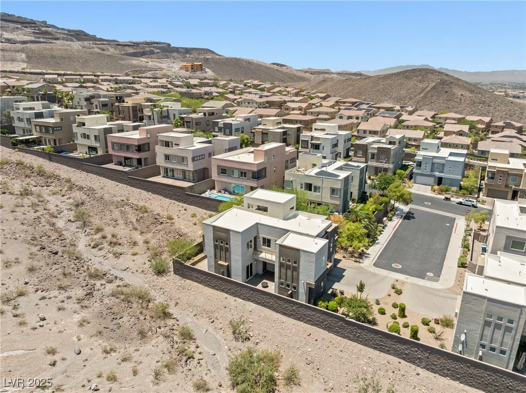 865 Auroras Edge, Henderson, NV 89012