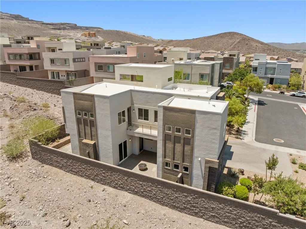 865 Auroras Edge, Henderson, NV 89012