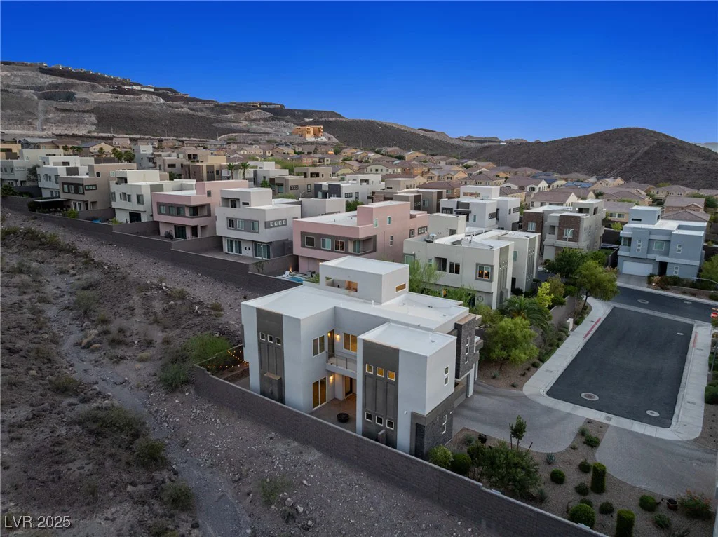 865 Auroras Edge, Henderson, NV 89012