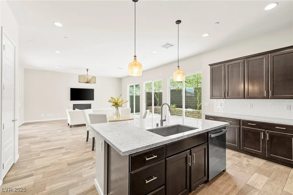 865 Auroras Edge, Henderson, NV 89012