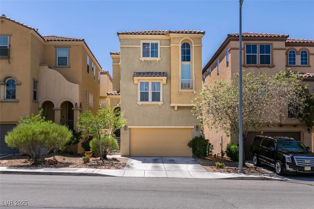 10583 Mann, Las Vegas, NV 89141