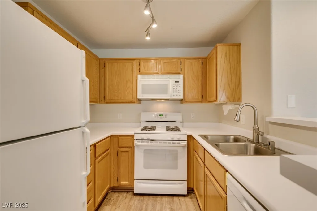350 Durango, Las Vegas, NV 89145