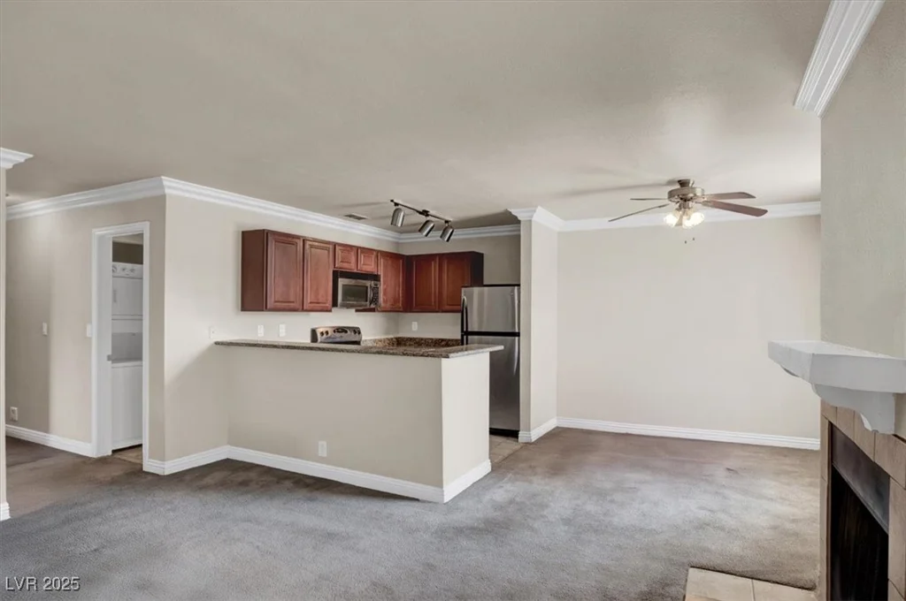 4050 Pacific Harbors, Las Vegas, NV 89121