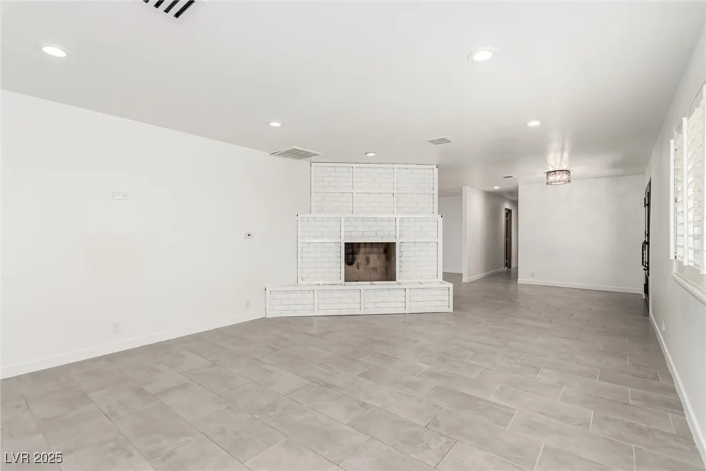 9660 Ann, Las Vegas, NV 89149