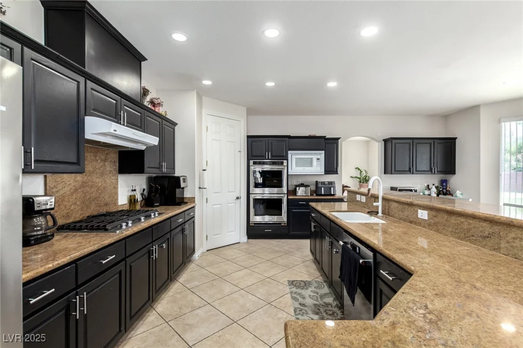 6351 Abacus Farms, Las Vegas, NV 89131