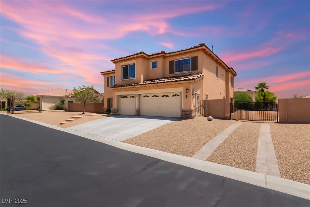 6351 Abacus Farms, Las Vegas, NV 89131